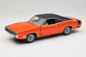Dodge Charger R/T Orange & Svart American Muscle 1:18 39314 Metall