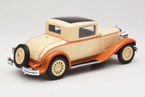 Dodge Eight DG Coupe Beige BoS Models 1:18 BOS289 Resin — bild 2 av 6