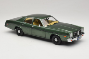 Dodge Monaco Grön Hunter GreenLight 1:18 19045 Metall — bild 6 av 8