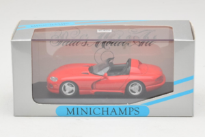 Dodge Viper RT/10 Cabriolet Röd Minichamps 1:43 430144032 Metall — bild 4 av 4