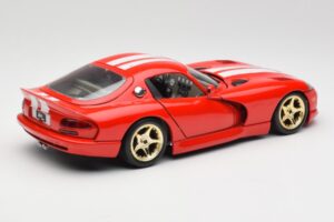 Dodge Viper GTS Röd Bburago 1:18 3075 Metall — bild 3 av 8