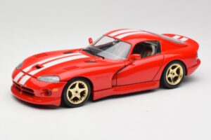 Dodge Viper GTS Röd Bburago 1:18 3075 Metall