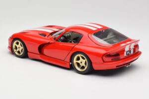 Dodge Viper GTS Röd Bburago 1:18 3075 Metall — bild 7 av 8