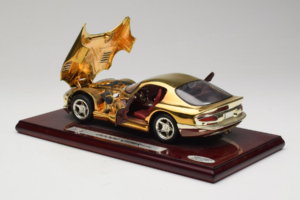 Dodge Viper GTS Gold Plated 23K Maisto 1:18 GP001 Metall — bild 5 av 8
