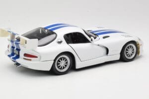Dodge Viper GTS-R GT2 Vit 1997 Maisto 1:18 50316 Metall — bild 3 av 8