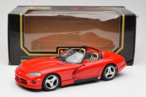Dodge Viper RT/10 Röd Bburago 1:18 3025-M1 Metall — bild 8 av 8