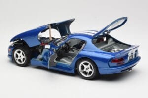 Dodge Viper GTS SR II Blå med Vita Ränder Bburago 1:18 3330 Metall — bild 5 av 8