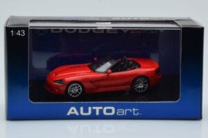 Dodge Viper SRT-10 Röd AUTOart 1:43 51701 Metall — bild 4 av 4