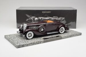 Duesenberg SJN Convertible Coupe Bordeaux Minichamps 1:18 107150331 Metall — bild 2 av 6