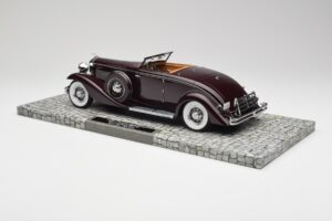 Duesenberg SJN Convertible Coupe Bordeaux Minichamps 1:18 107150331 Metall — bild 4 av 6