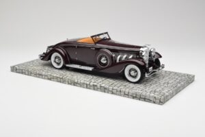 Duesenberg SJN Convertible Coupe Bordeaux Minichamps 1:18 107150331 Metall — bild 6 av 6