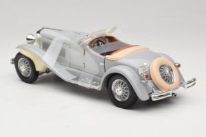 Duesenberg SJ Gary Cooper's Movie Car ERTL 1:18 7963 Metall — bild 5 av 6