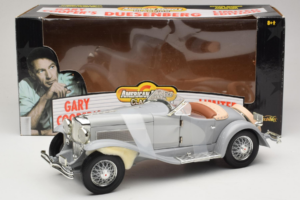 Duesenberg SJ Gary Cooper's Movie Car ERTL 1:18 7963 Metall — bild 6 av 6