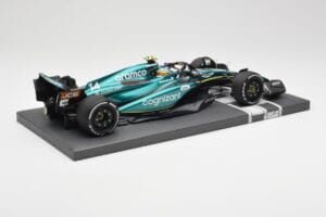 Aston Martin AMR23 #14 F. Alonso 3rd Place Saudi Arabian GP 2023 Minichamps 1:18 117230214 Metall — bild 3 av 7