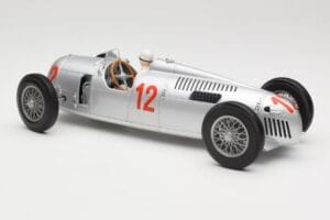 Auto Union Type C #12 H. Stuck Hungarian GP Budapest 1936 Minichamps 1:18 155361012 Metall — bild 5 av 6