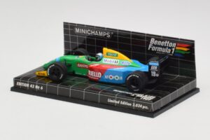 Benetton Ford B188 #19 A. Nannini Race Car 1988 Minichamps 1:43 400890119 Metall — bild 3 av 4