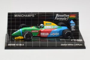 Benetton Ford B188 #19 A. Nannini Race Car 1988 Minichamps 1:43 400890119 Metall