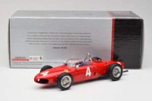 Ferrari 156 Sharknose P. Hill / W. von Trips Belgian GP 1961 CMC 1:18 M-070 Metall — bild 6 av 6