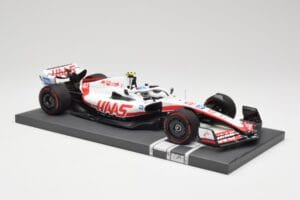 Haas VF-22 #47 M. Schumacher British GP 2022 Minichamps 1:18 117221047 Resin — bild 4 av 7