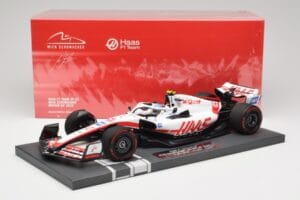 Haas VF-22 #47 M. Schumacher British GP 2022 Minichamps 1:18 117221047 Resin — bild 7 av 7