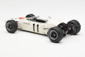 Honda RA272 #11 R. Ginther Mexican Grand Prix 1965 AUTOart 1:18 86597 Metall — bild 7 av 8