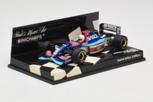 Jordan Hart 192 #32 S. Modena Race Car 1992 Minichamps 1:43 400920032 Metall — bild 2 av 5