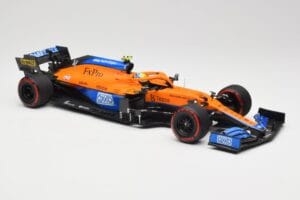 McLaren MCL35M #4 L. Norris Pole Position Russian GP 2021 Minichamps 1:18 530213404 Metall — bild 4 av 7