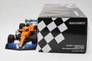 McLaren MCL35M #4 L. Norris Pole Position Russian GP 2021 Minichamps 1:18 530213404 Metall — bild 6 av 7