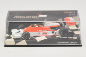 McLaren M26 Ford J. Hunt F1 1977 Minichamps 1:43 530774301 Metall — bild 5 av 5
