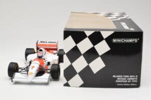 McLaren Ford MP4/8 #7 M. Andretti European GP 1993 Minichamps 1:18 530931827 Resin — bild 7 av 7
