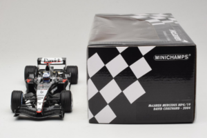 McLaren MP4/19 Mercedes D. Coulthard F1 2004 Minichamps 1:18 530041805 Metall — bild 6 av 7