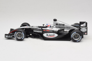 McLaren MP4/19 Mercedes K. Raikkonen F1 2004 Minichamps 1:18 530041806 Metall — bild 3 av 7