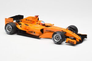 McLaren MP4-20 Mercedes G. Paffett Interim Test Car 2006 Minichamps 1:18 530061895 Metall — bild 4 av 6
