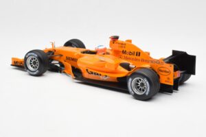 McLaren MP4-20 Mercedes G. Paffett Interim Test Car 2006 Minichamps 1:18 530061895 Metall — bild 5 av 6