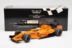 McLaren MP4-21 Mercedes #3 K. Raikkonen Interim Livery 2006 Minichamps 1:18 530061873 Metall — bild 6 av 6