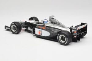 McLaren MP4/13 #8 M. Hakkinen F1 World Champion 1998 Minichamps 1:18 18690008 Metall — bild 5 av 7