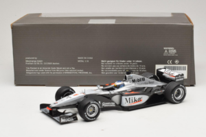 McLaren MP4-15 #1 M. Hakkinen F1 2000 Minichamps 1:18 B66962117 Metall — bild 6 av 6