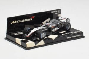 McLaren MP4-19B #6 K. Raikkonen F1 2004 Minichamps 1:43 530044316 Metall — bild 3 av 5