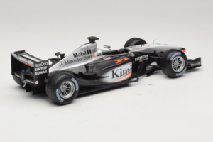 McLaren MP4-20 #9 K. Raikkonen F1 2005 Hot Wheels 1:18 H2286 Metall — bild 2 av 6