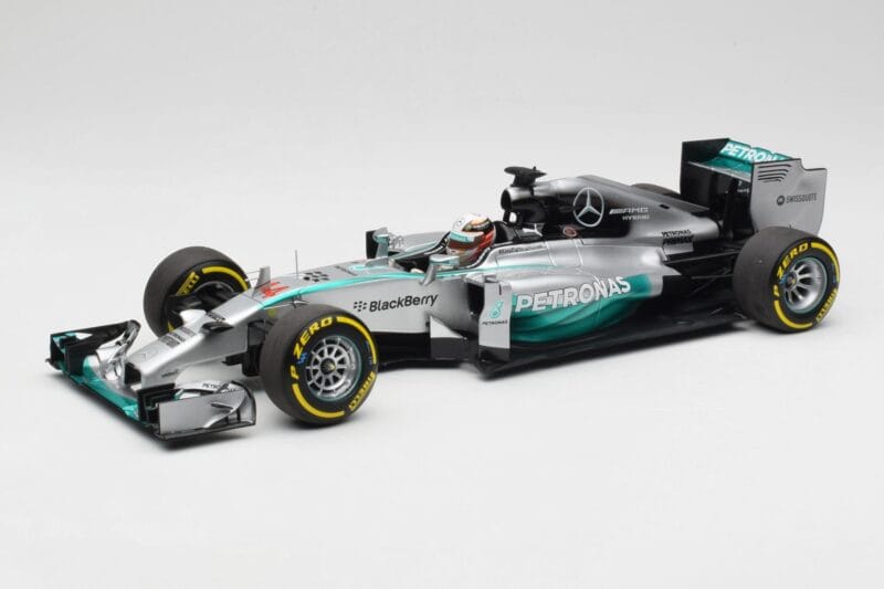 Mercedes AMG Petronas W05 #44 L. Hamilton F1 World Champion 2014 Minichamps 1:18 186140044 Metall