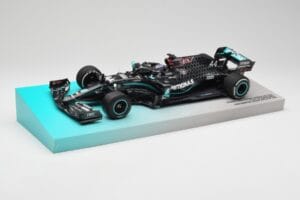 Mercedes AMG Petronas W11 #44 L. Hamilton Winner British GP 2020 Minichamps 1:18 113200444 Metall — bild 2 av 7
