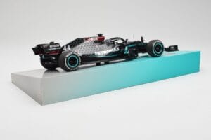 Mercedes AMG Petronas W11 #44 L. Hamilton Winner British GP 2020 Minichamps 1:18 113200444 Metall — bild 3 av 7