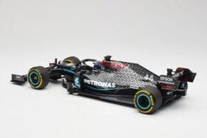 Mercedes AMG W11 Petronas #44 L. Hamilton Styrian GP Winner 2020 Minichamps 1:18 110200244 Resin — bild 5 av 7