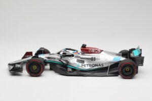 Mercedes AMG W13 E Performance Petronas #63 G. Russell Brazilian GP 1st Win 2022 Minichamps 1:18 110222163 Resin — bild 3 av 7