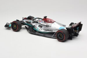 Mercedes AMG W13 E Performance Petronas #63 G. Russell Brazilian GP 1st Win 2022 Minichamps 1:18 110222163 Resin — bild 5 av 7