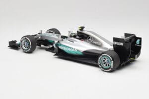 Mercedes AMG W07 #6 N. Rosberg Australia GP Winner 2016 Minichamps 1:18 110160006 Metall — bild 5 av 7