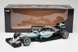 Mercedes AMG W07 #6 N. Rosberg Australia GP Winner 2016 Minichamps 1:18 110160006 Metall — bild 6 av 7