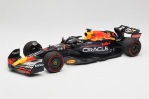 Oracle Red Bull Racing RB18 #1 M. Verstappen Winner Belgian GP 2022 Minichamps 1:18 110221401 Metall