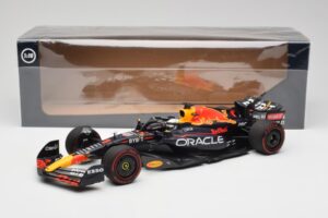 Oracle Red Bull Racing RB18 #1 M. Verstappen Winner Belgian GP 2022 Minichamps 1:18 110221401 Metall — bild 7 av 7