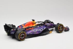 Oracle Red Bull Racing RB19 #33 M. Verstappen Las Vegas GP Winner 2023 Minichamps 1:18 110232201 Resin — bild 2 av 7